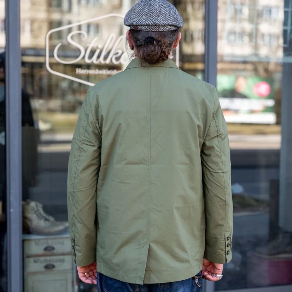 Universal Works Capitol Jacket Recycled Polytech Olive> Jacken