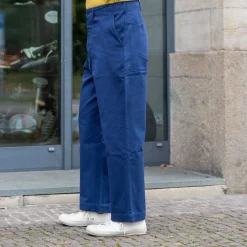 Merz beim Schwanen Chino Bio-Baumwolle Twill 300g Relaxed Fit Ink CHINO01><noscript><img width=