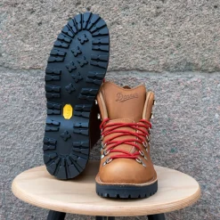 Danner Mountain Light Cascade Clovis><noscript><img width=