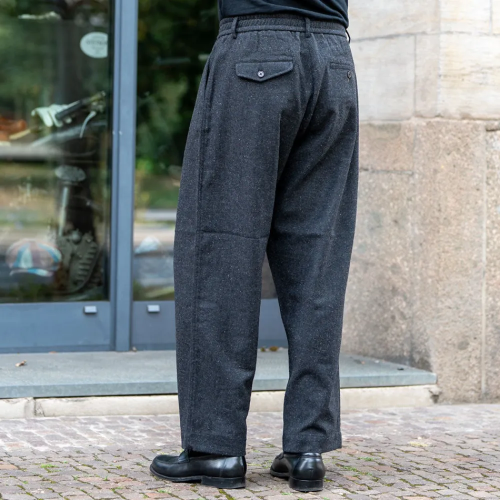 Universal Works Oxford Pant Salt ´N Pepper Tweed Black> Hosen