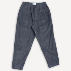 Universal Works Pleated Track Pant Cord Charcoal> Hosen
