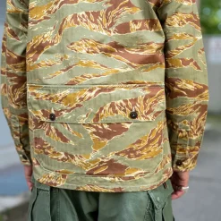 The Quartermaster Work Jacket HBT Camouflage><noscript><img width=
